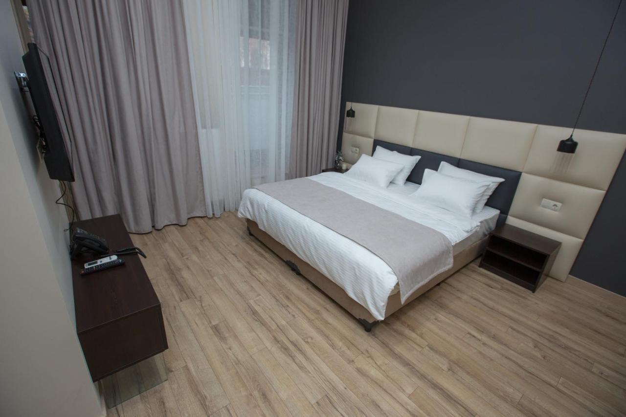 History Hotel Tbilisi Luaran gambar