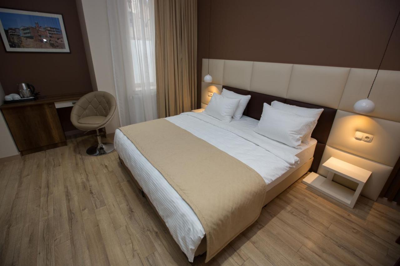 History Hotel Tbilisi Luaran gambar