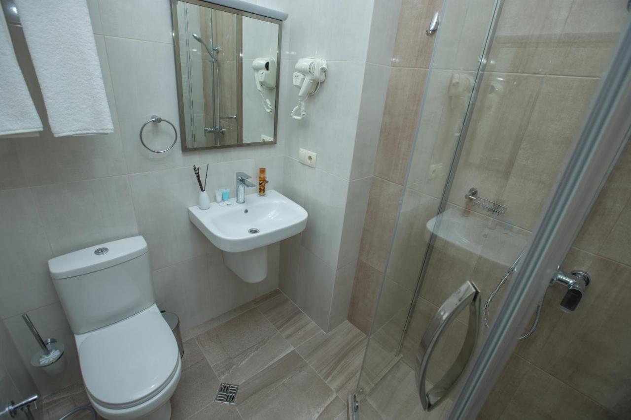 History Hotel Tbilisi Luaran gambar