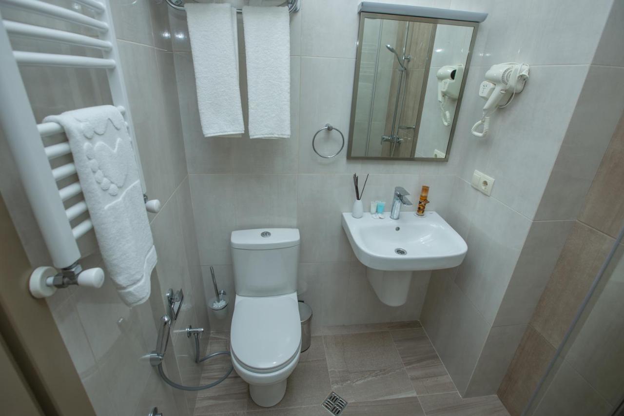 History Hotel Tbilisi Luaran gambar