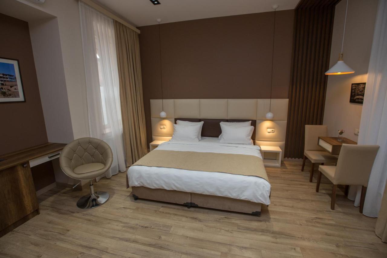 History Hotel Tbilisi Luaran gambar